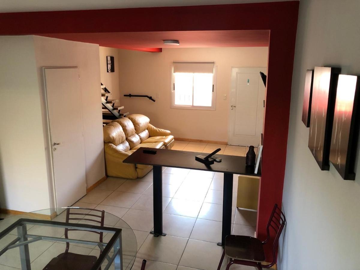 Excelente Duplex En Consorcio Privado C/ Cochera ซานฮวน ภายนอก รูปภาพ