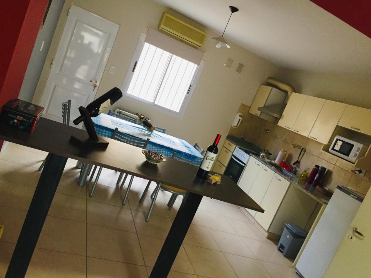 Excelente Duplex En Consorcio Privado C/ Cochera ซานฮวน ภายนอก รูปภาพ